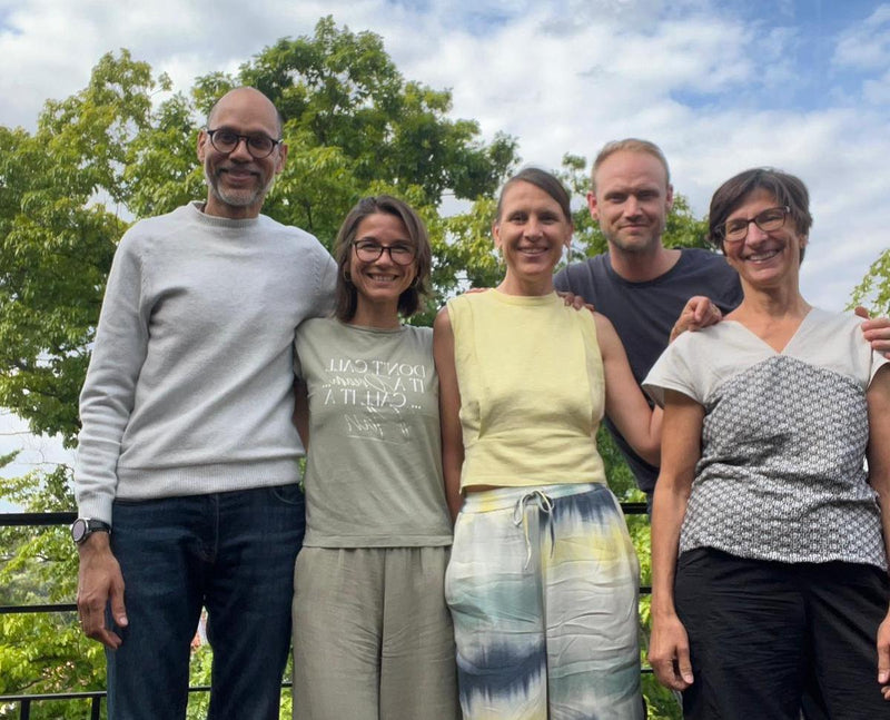 From WhatsApp Group to National Network: The Birth of a Yoga Therapy Community in Belgium